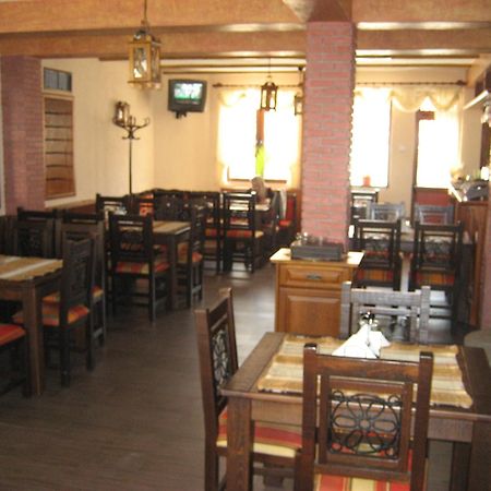 Spartak Family Hotel Smolyan Exterior photo