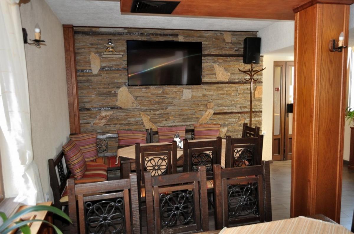 Spartak Family Hotel Smolyan Exterior photo